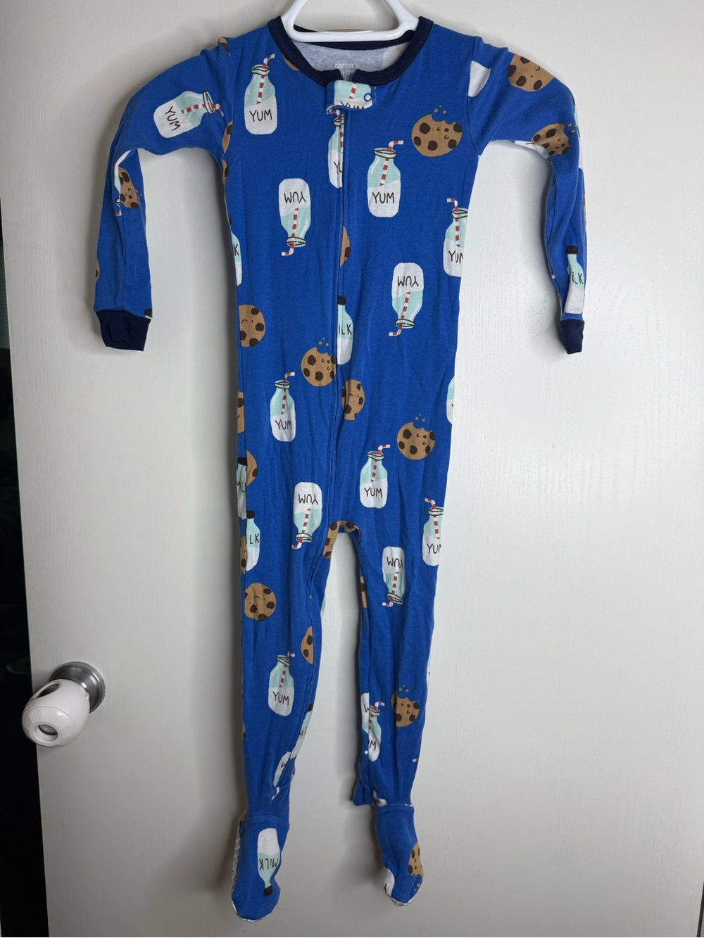 ⭐️5 for $20⭐️ Blue Kids One-Piece Footed Pajamas with Milk & Cookie Print 4T